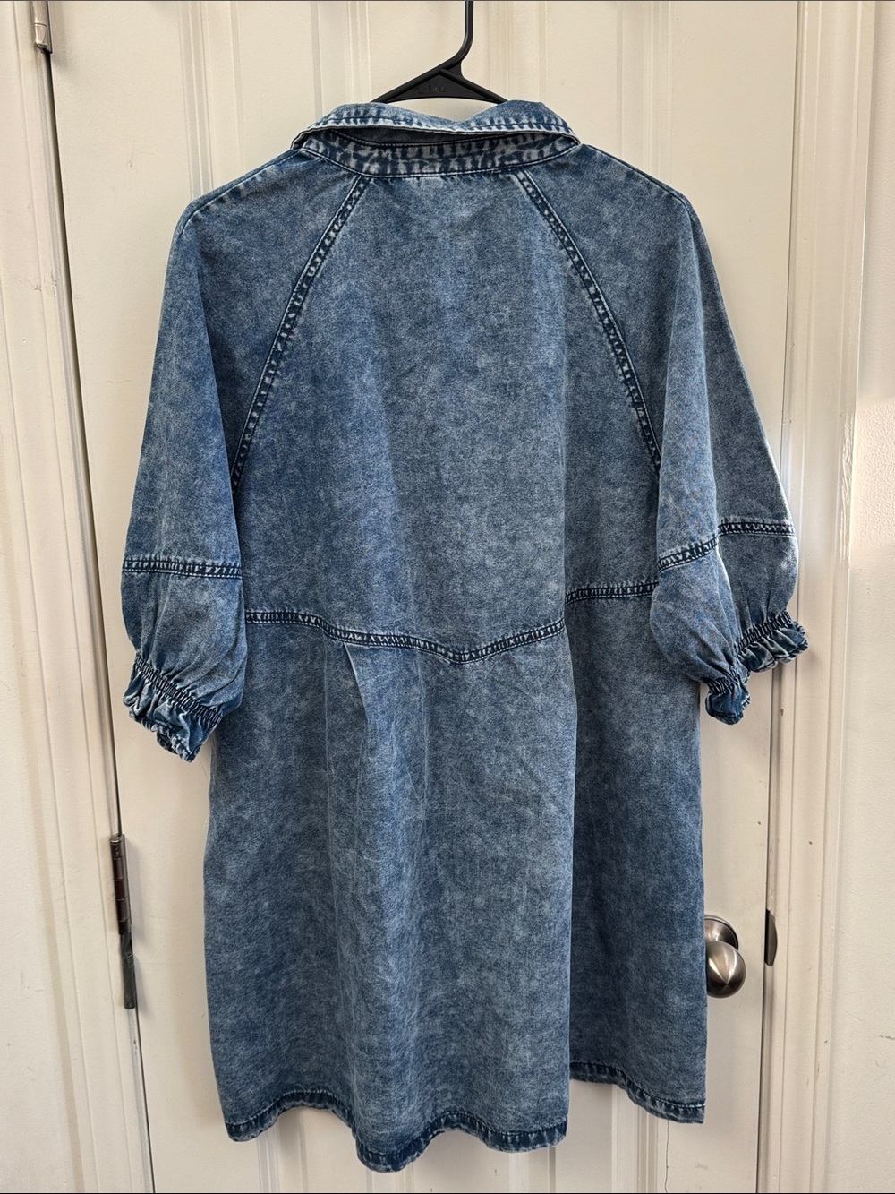 Blue Washed Denim Button-Front Tunic Top - Picture 5 of 6